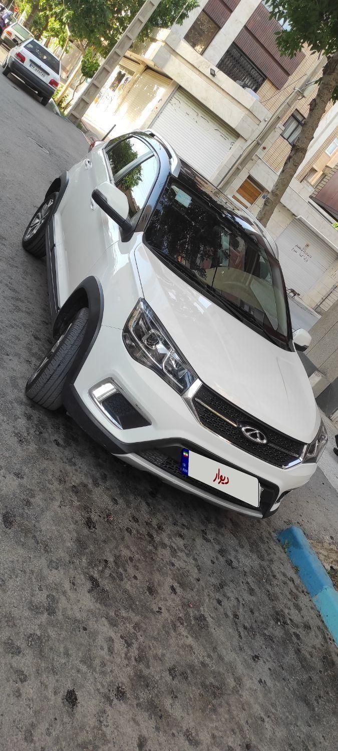 خودرو ام وی ام، X22 آگهی ann_18583993