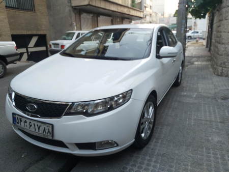 خودرو کیا، سراتو مونتاژ آگهی ann_18584149