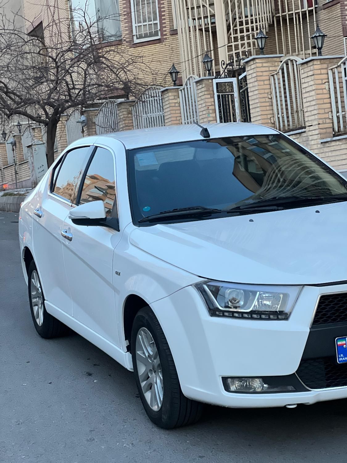 دنا پلاس تیپ ۲ سانروف ۴ ایربگ - 1398