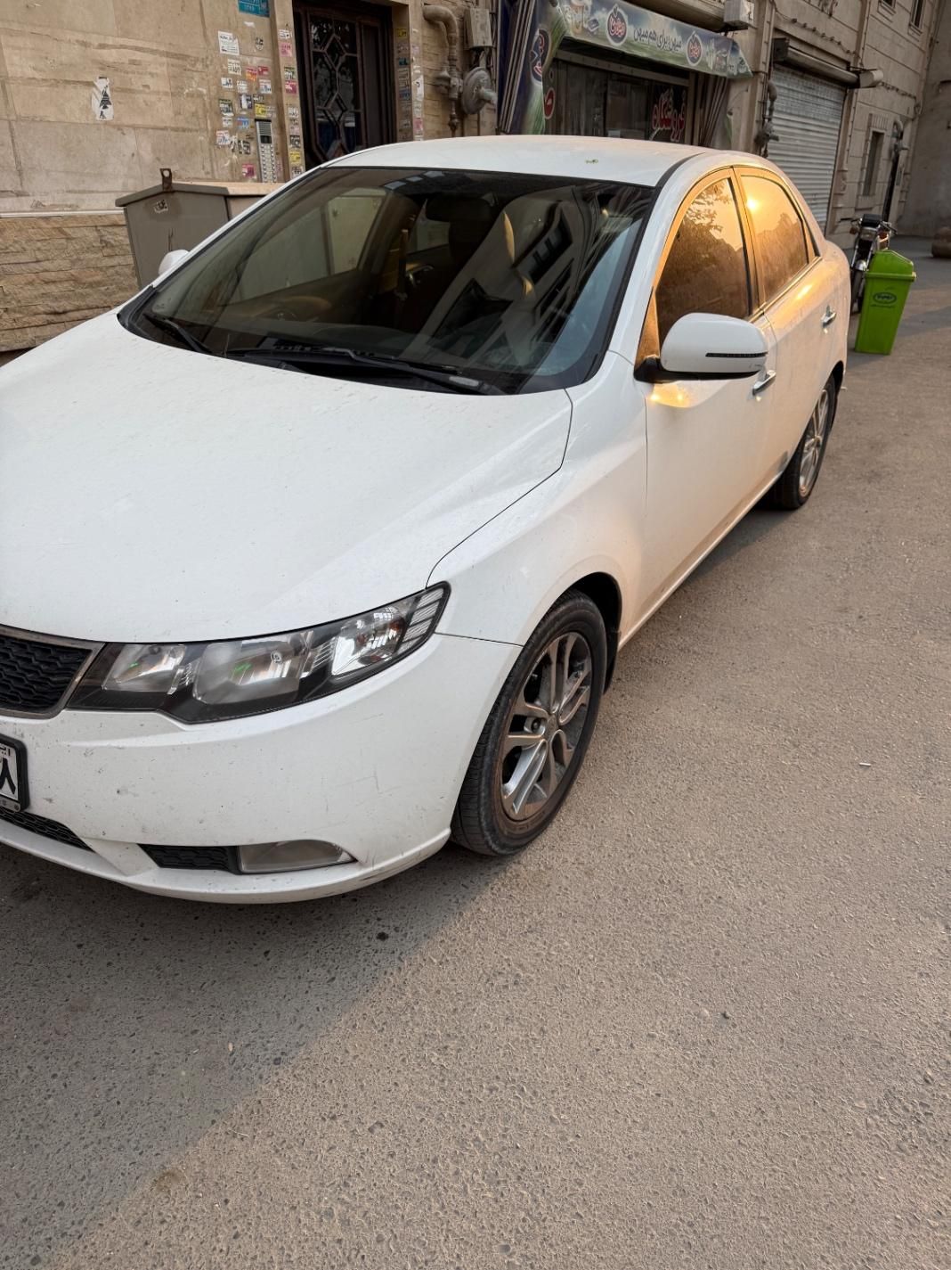 خودرو کیا، سراتو مونتاژ آگهی ann_18584274