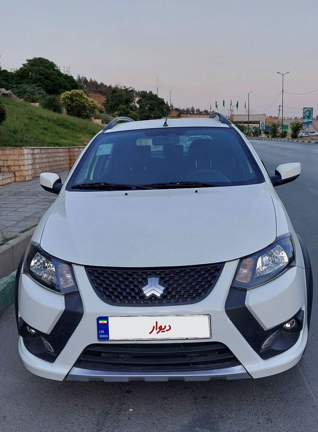 خودرو کوییک، S آگهی ann_18584653