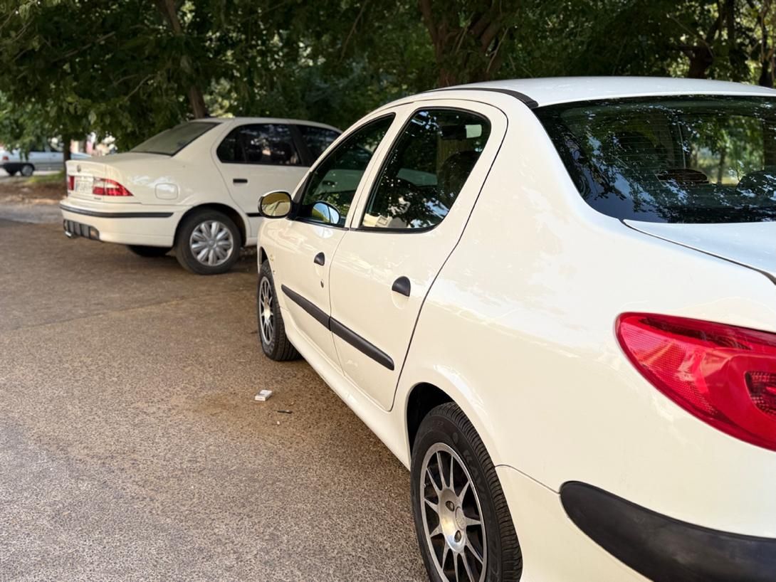 پژو ۲۰۶ صندوق دار v8 - 1395