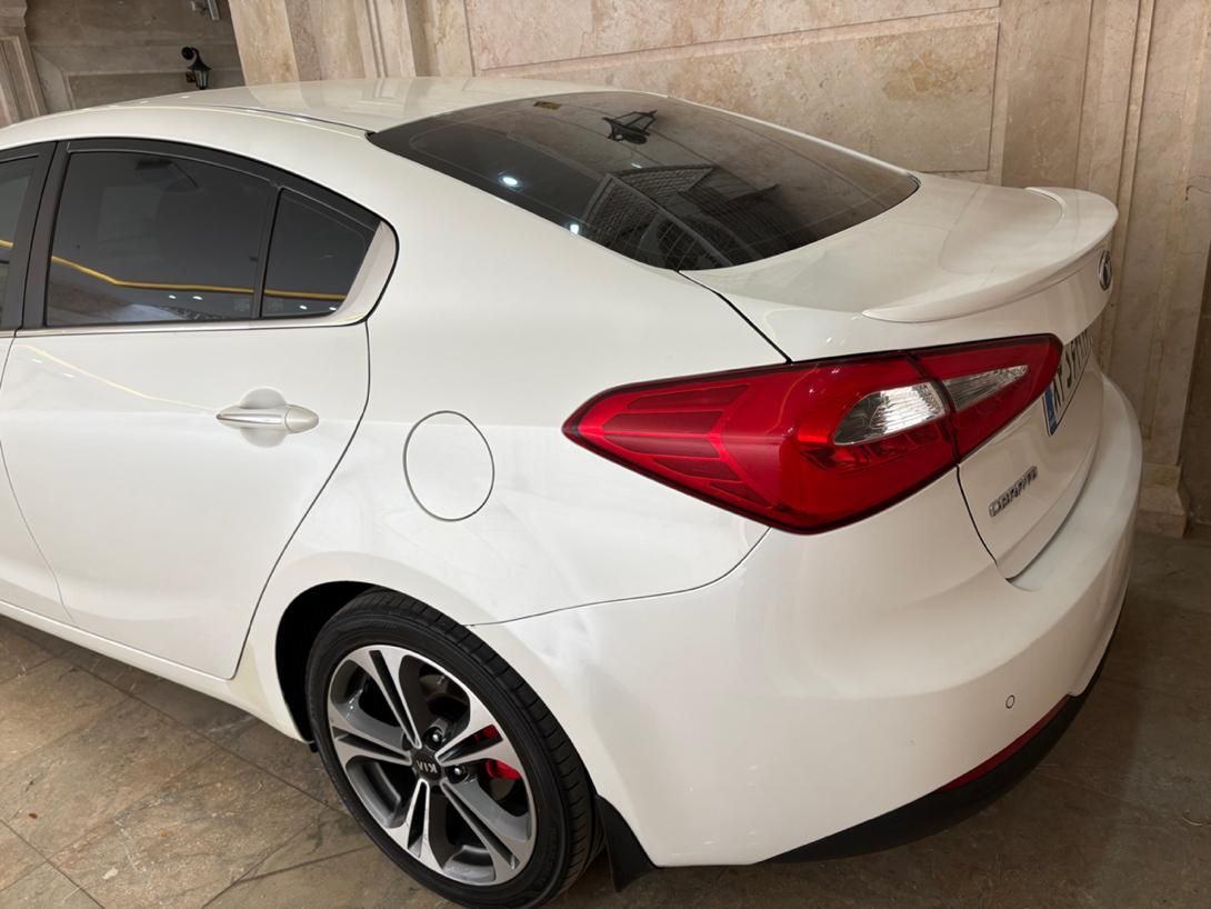 کیا سراتو 2.0 لیتر اتوماتیک GT لاین - 2014