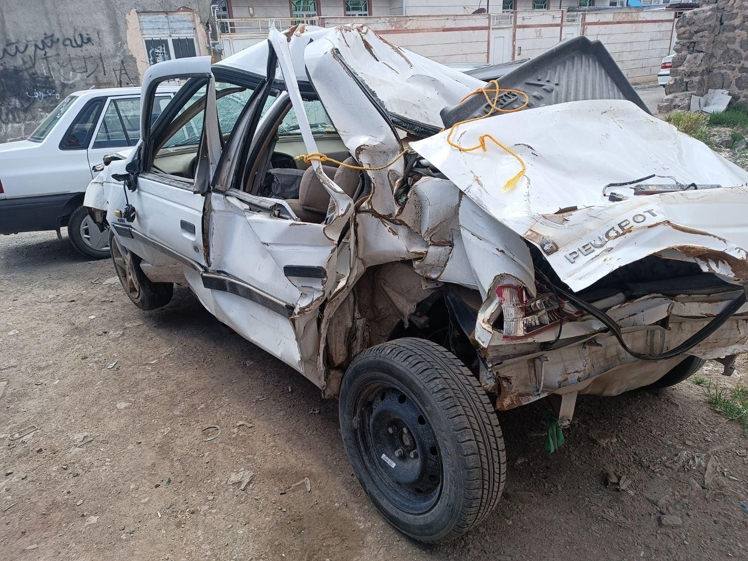 پژو 405 SLX بنزینی TU5 - 1391