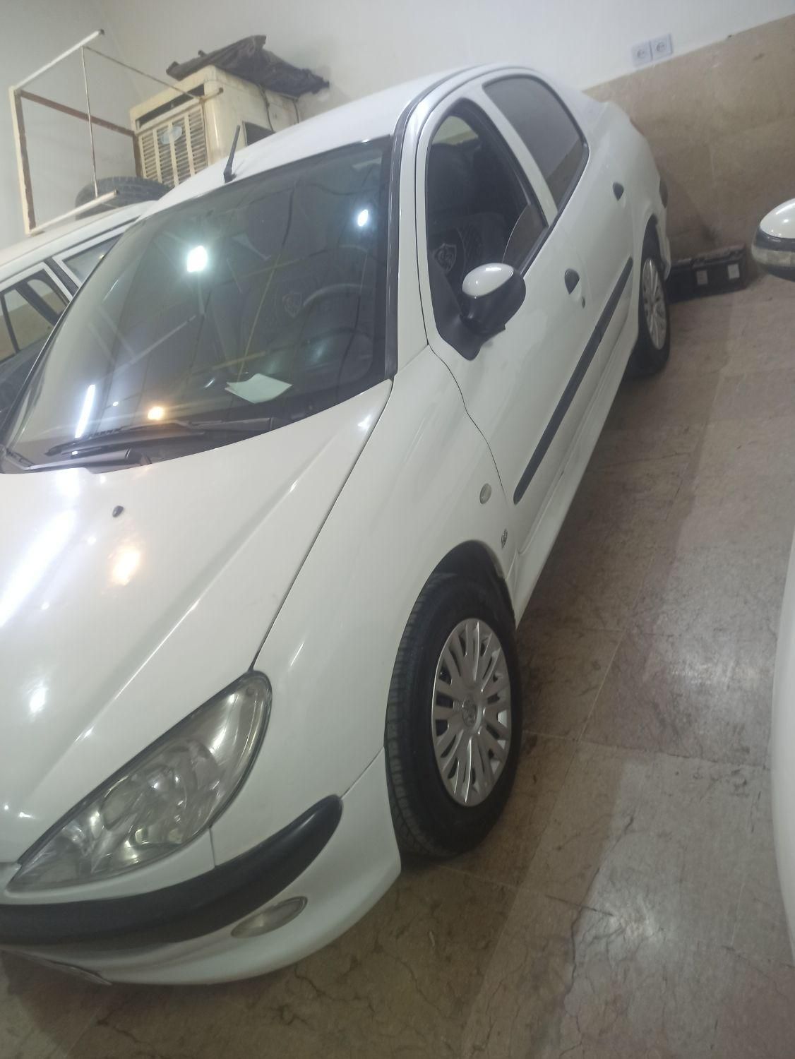 پژو ۲۰۶ صندوق دار v8 - 1394
