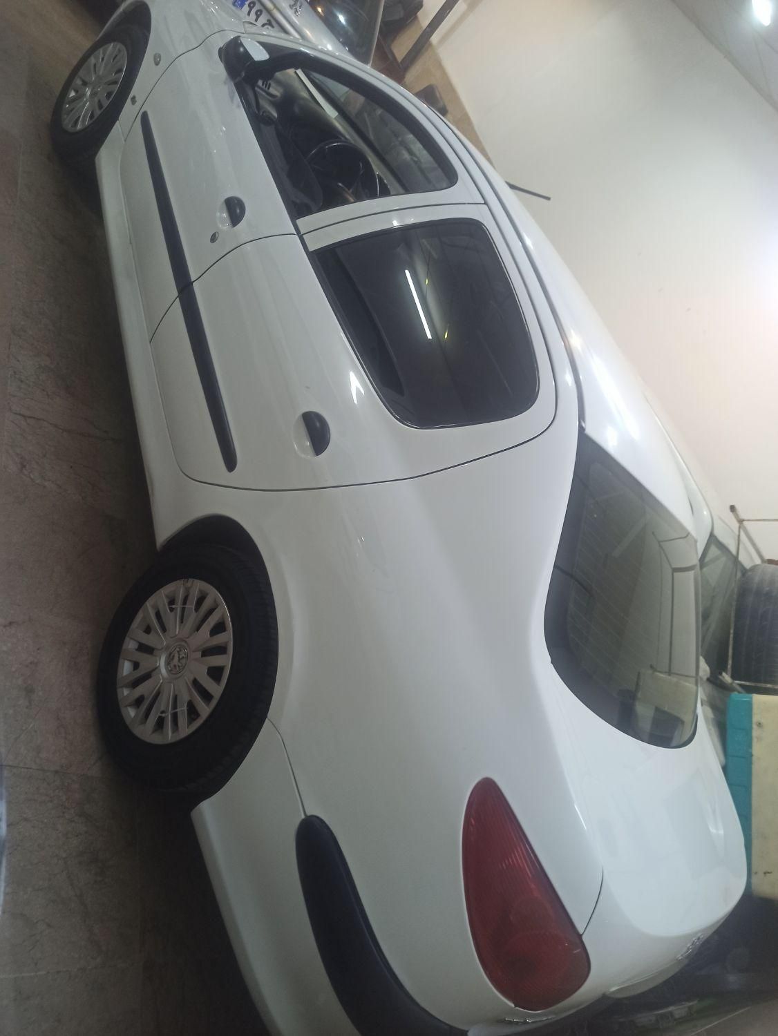 پژو ۲۰۶ صندوق دار v8 - 1394