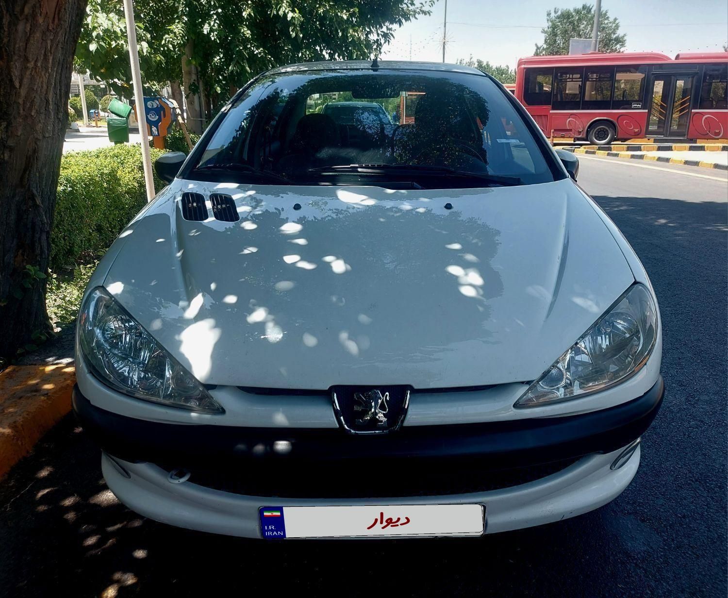 پژو ۲۰۶ صندوق دار v8 - 1395