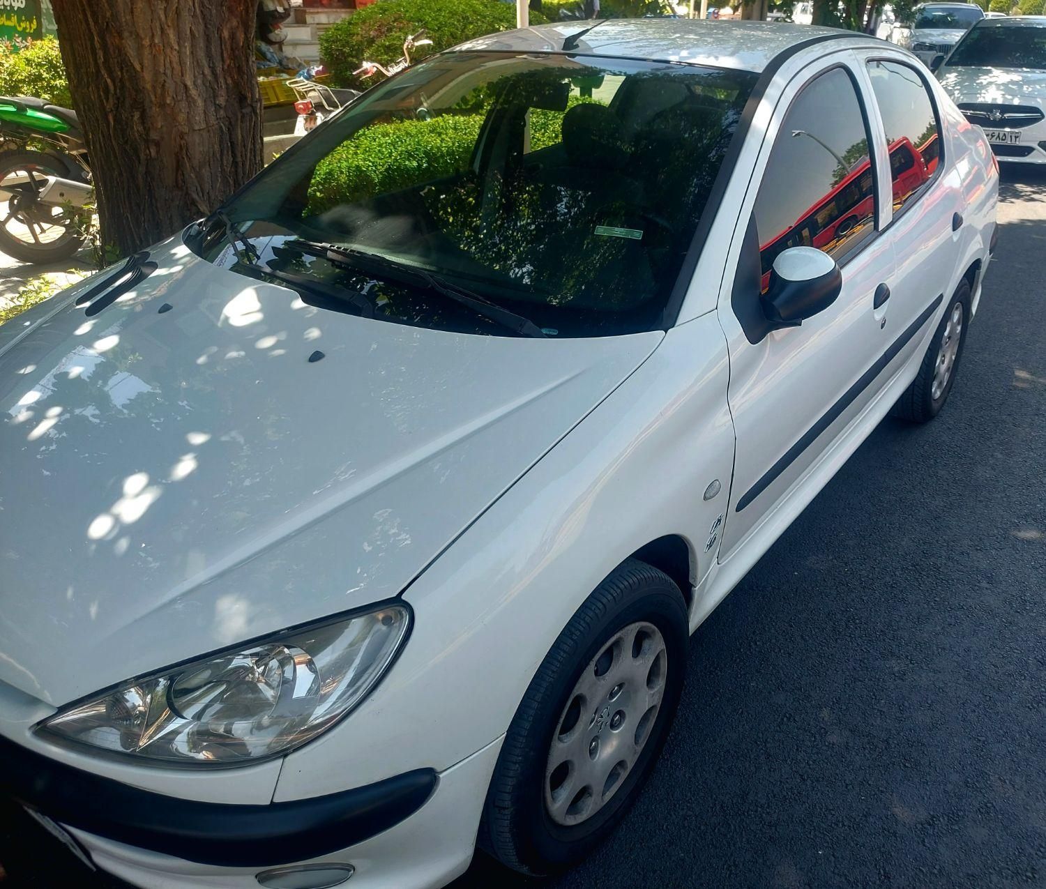 پژو ۲۰۶ صندوق دار v8 - 1395