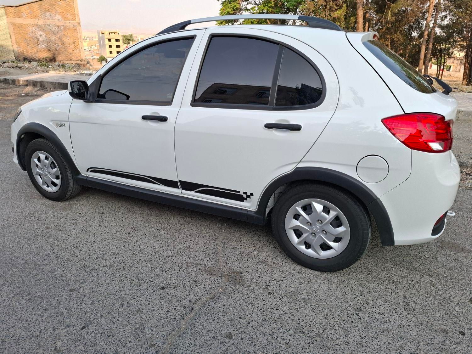 خودرو کوییک، R آگهی ann_18585423