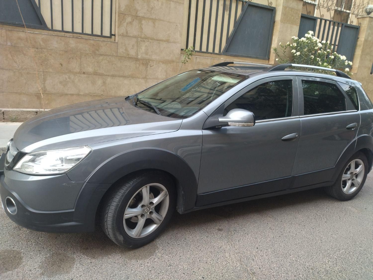 خودرو دانگ فنگ، H30 کراس آگهی ann_18585535