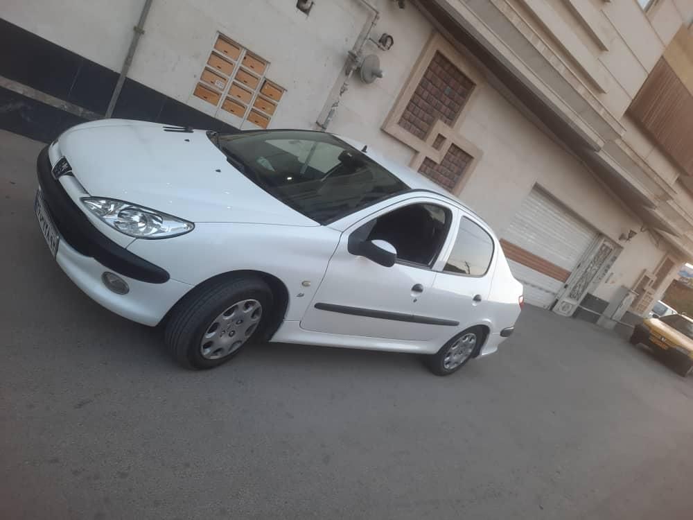 پژو ۲۰۶ صندوق دار v8 - 1392