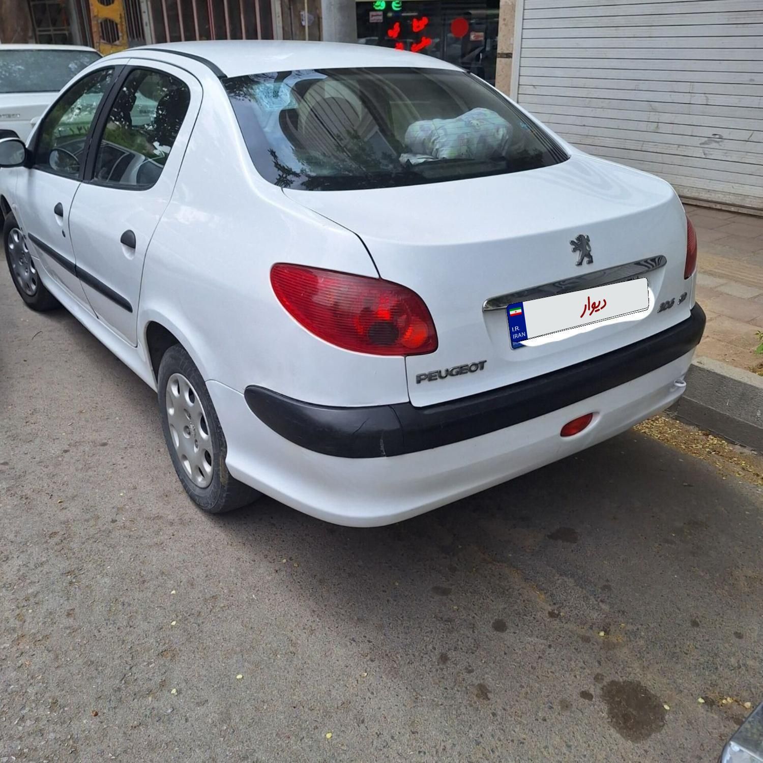 خودرو پژو، ۲۰۶ صندوق دار آگهی ann_18585677