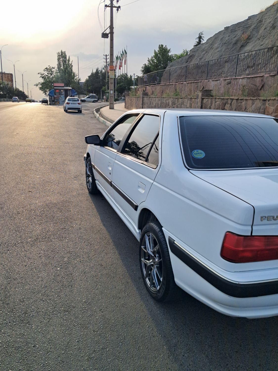 خودرو پژو، پارس آگهی ann_18585801