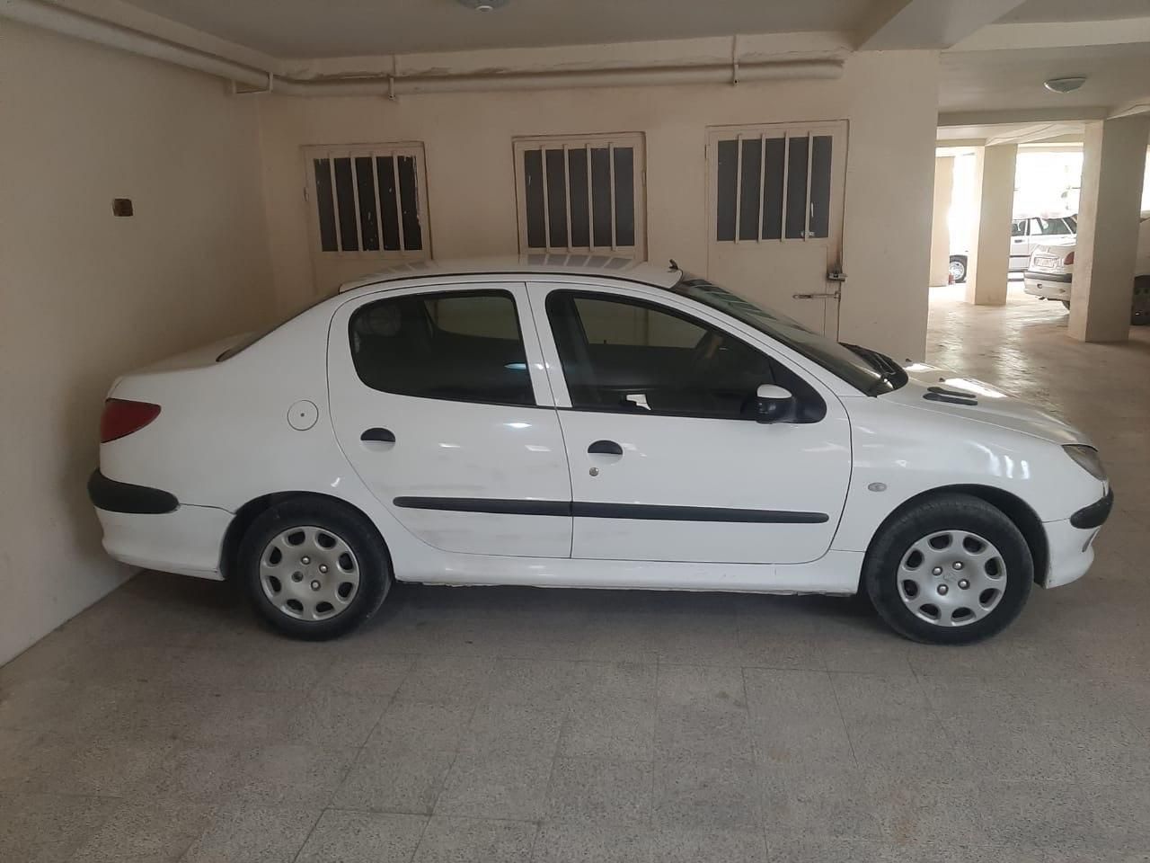 پژو ۲۰۶ صندوق دار v8 - 1397