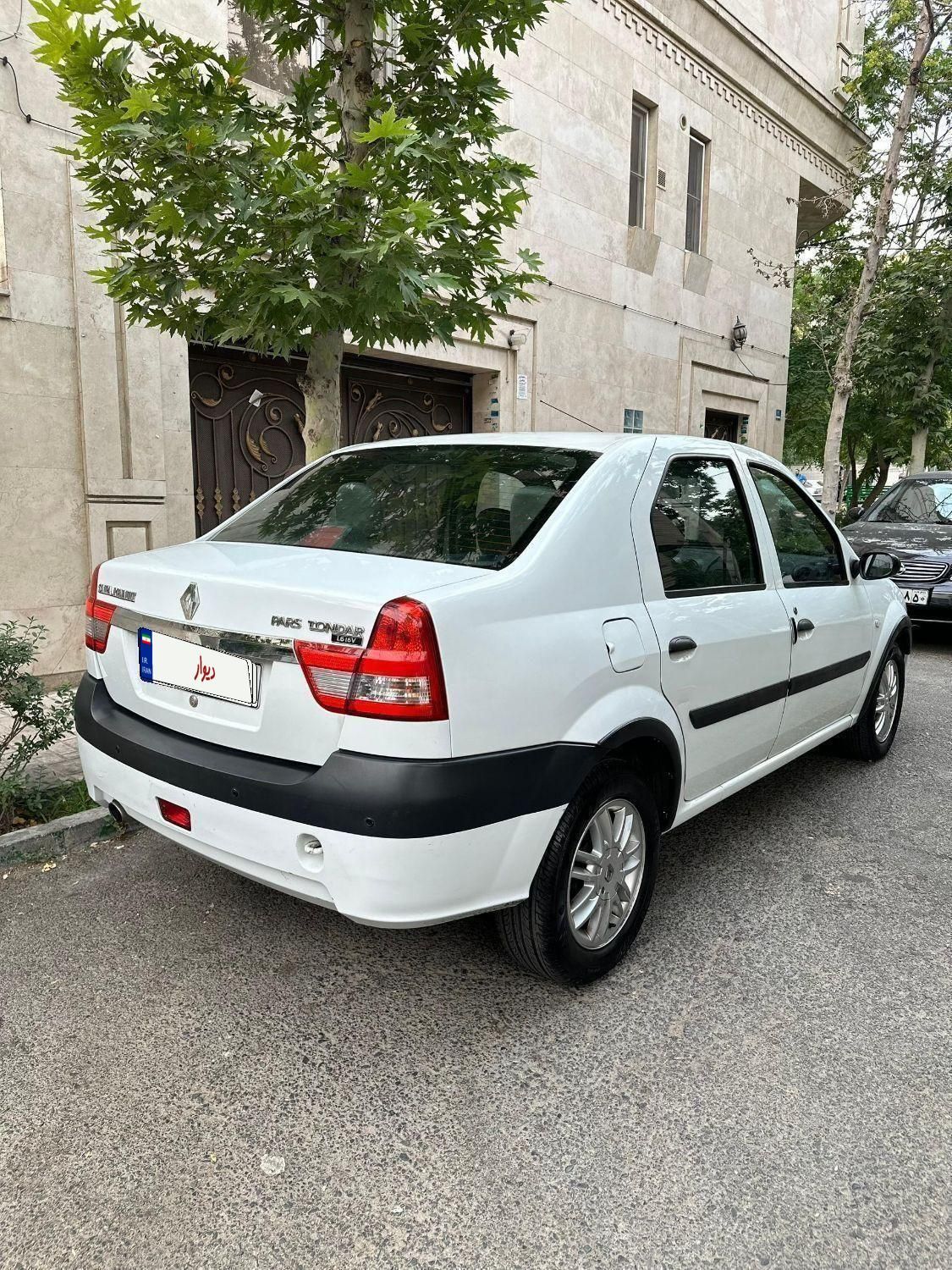 خودرو رنو، پارس تندر آگهی ann_18585949
