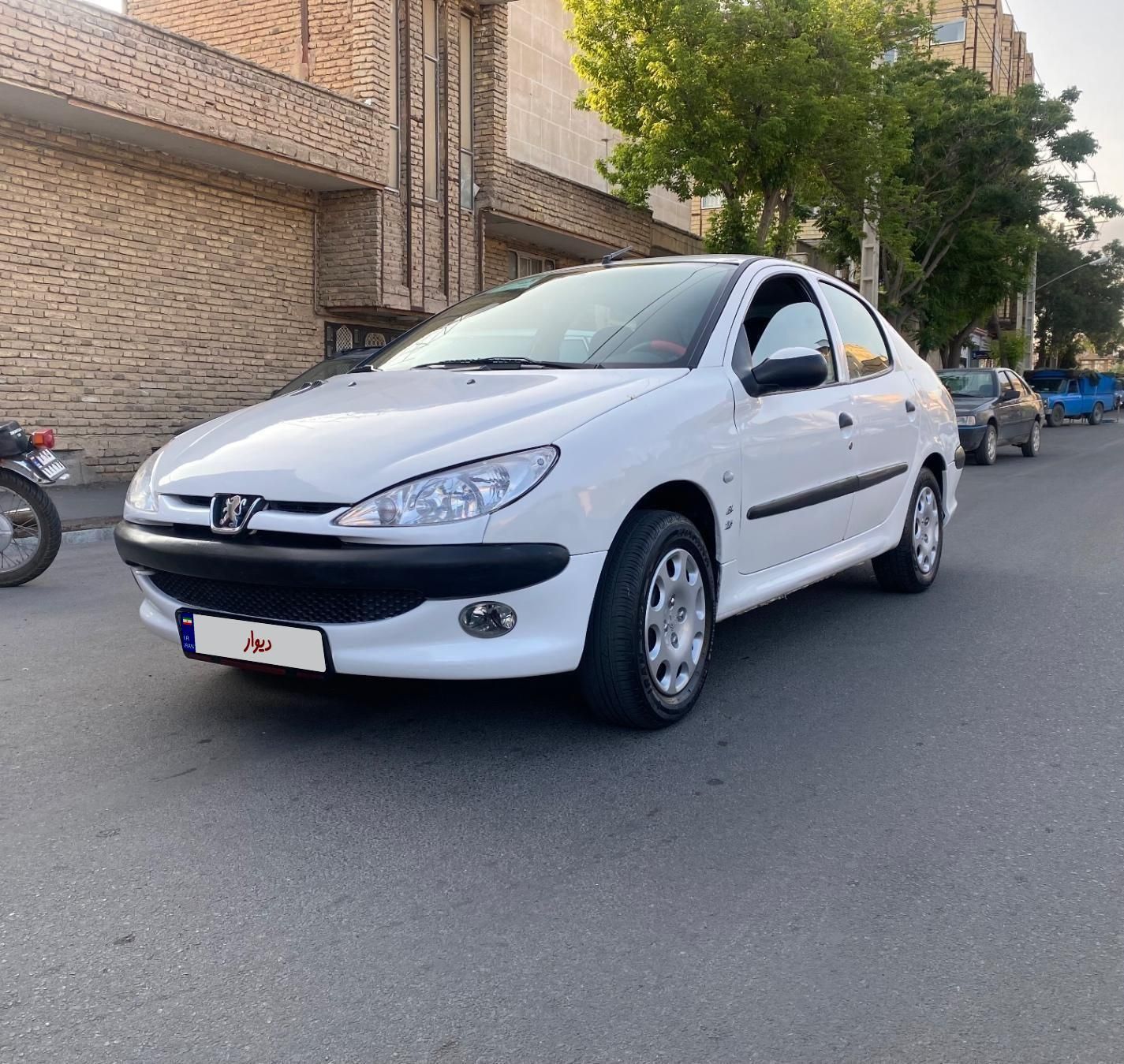 خودرو پژو، ۲۰۶ صندوق دار آگهی ann_18585991