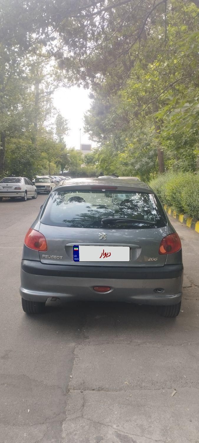 پژو 206 تیپ 2 - 1395