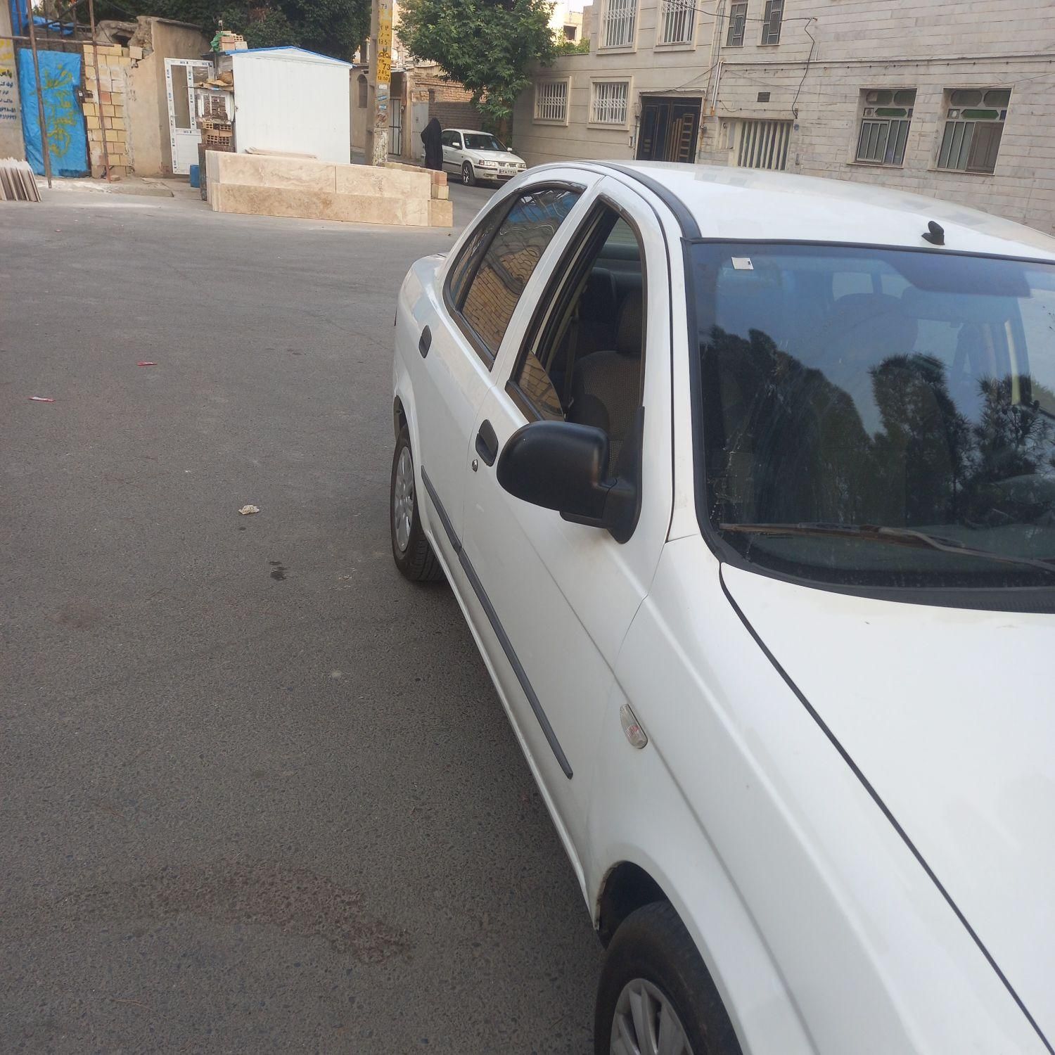 تیبا صندوق دار SX - 1395