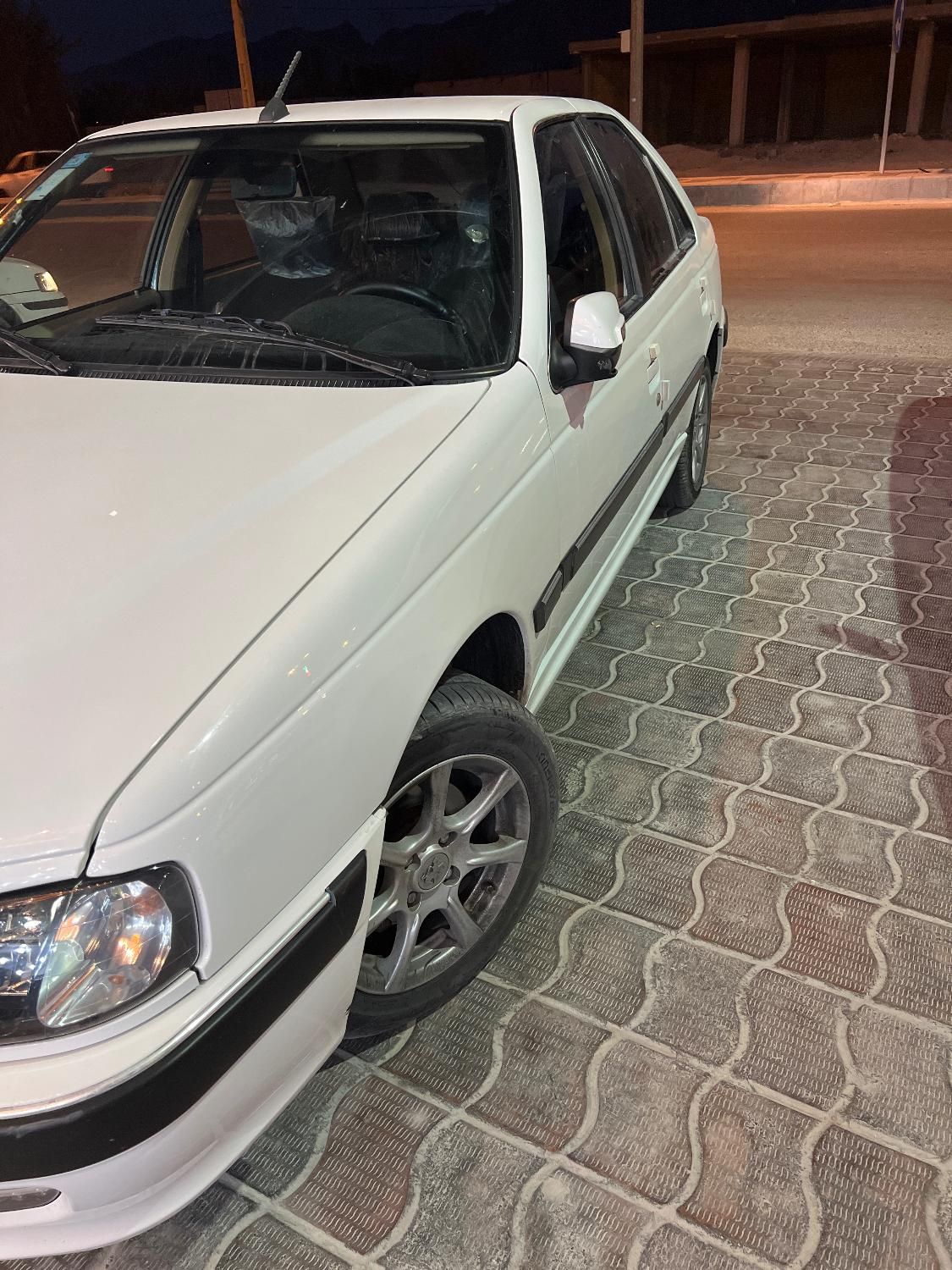 خودرو پژو، پارس آگهی ann_18586391