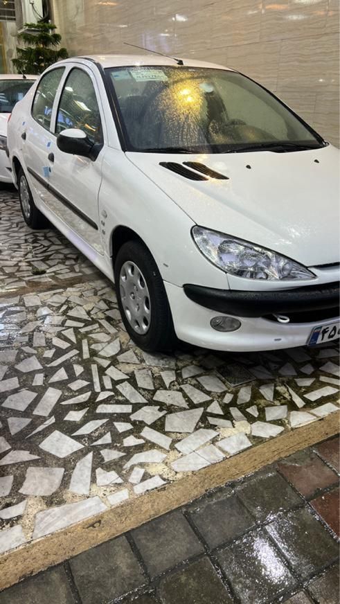 پژو ۲۰۶ صندوق دار v8 - 1393