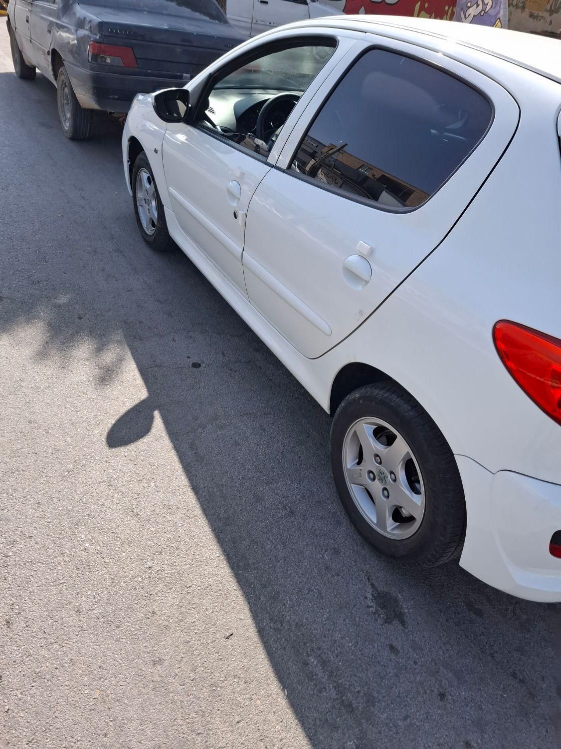 خودرو پژو، 207 آگهی ann_18586426