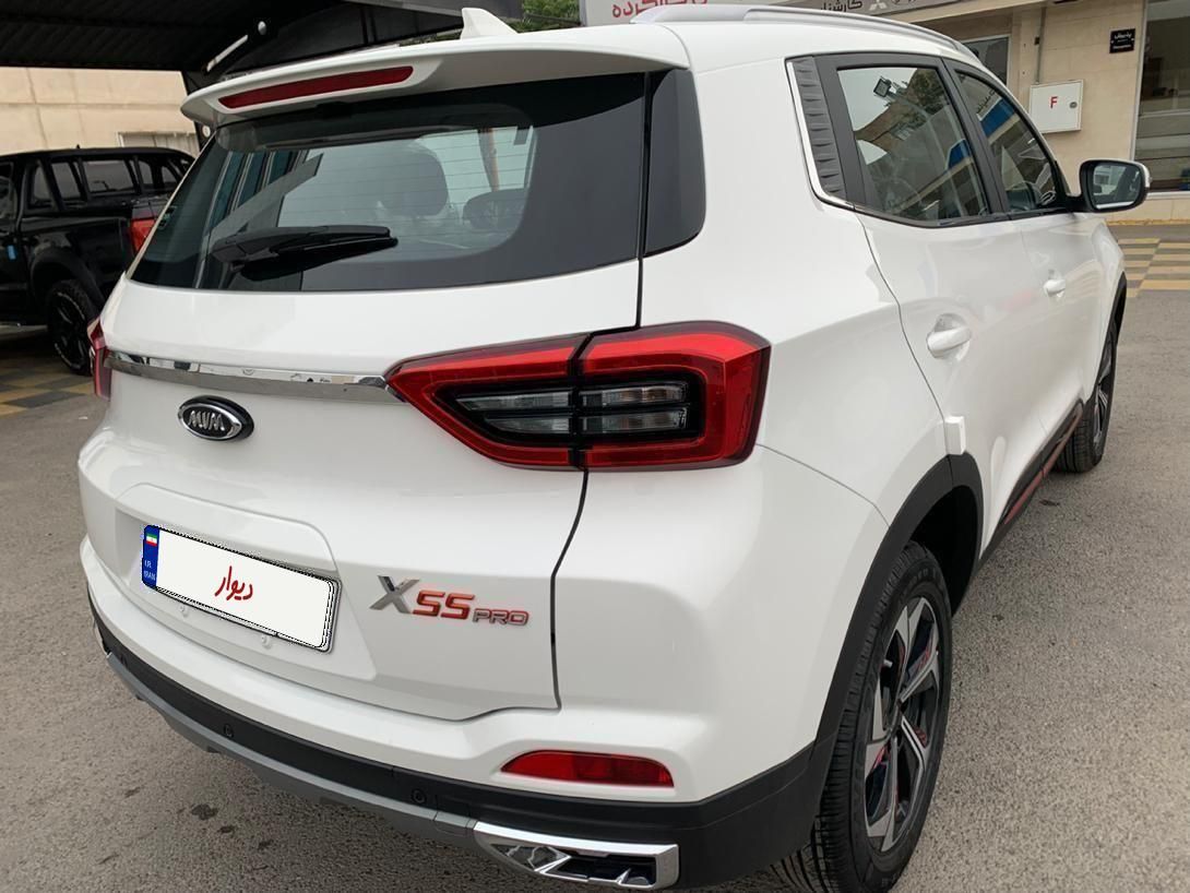 ام وی ام X55 پرو اکسلنت - 2024