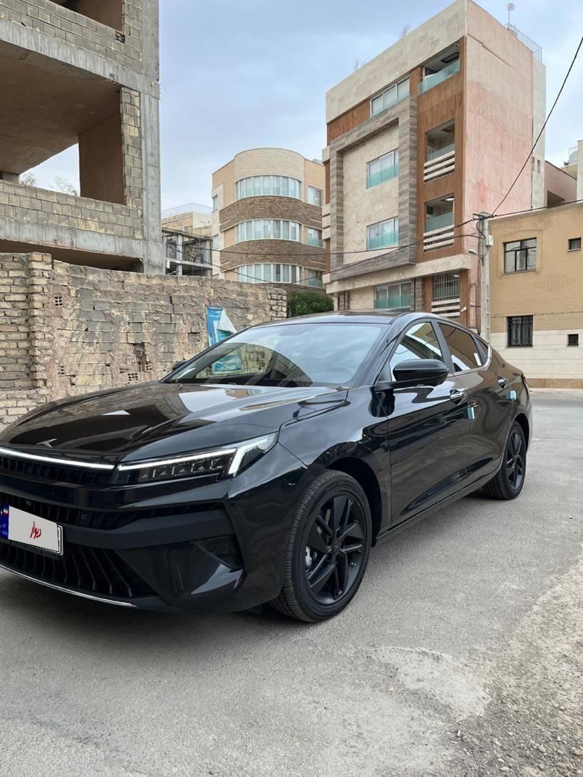 کی ام سی J7 اتوماتیک - 2024