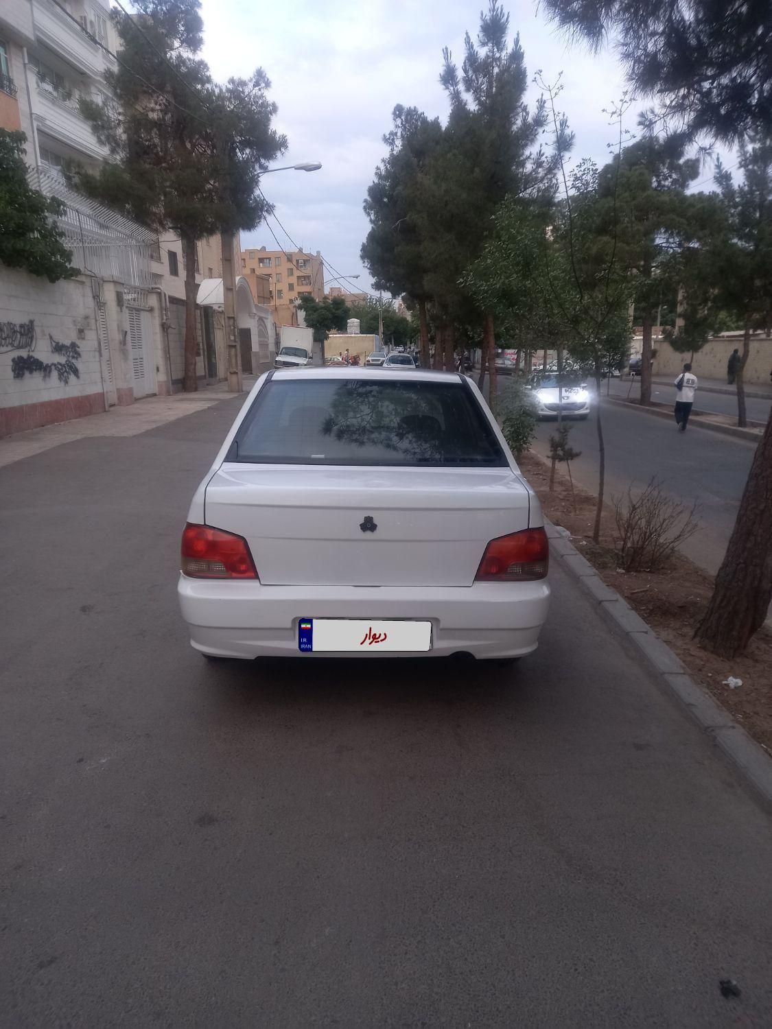 خودرو پراید، 132 آگهی ann_18586761