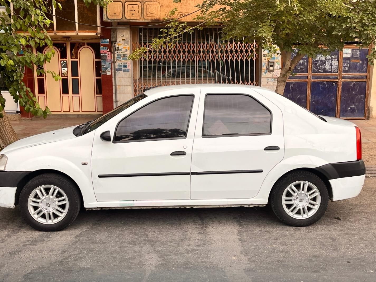 خودرو رنو، تندر 90 آگهی ann_18587083