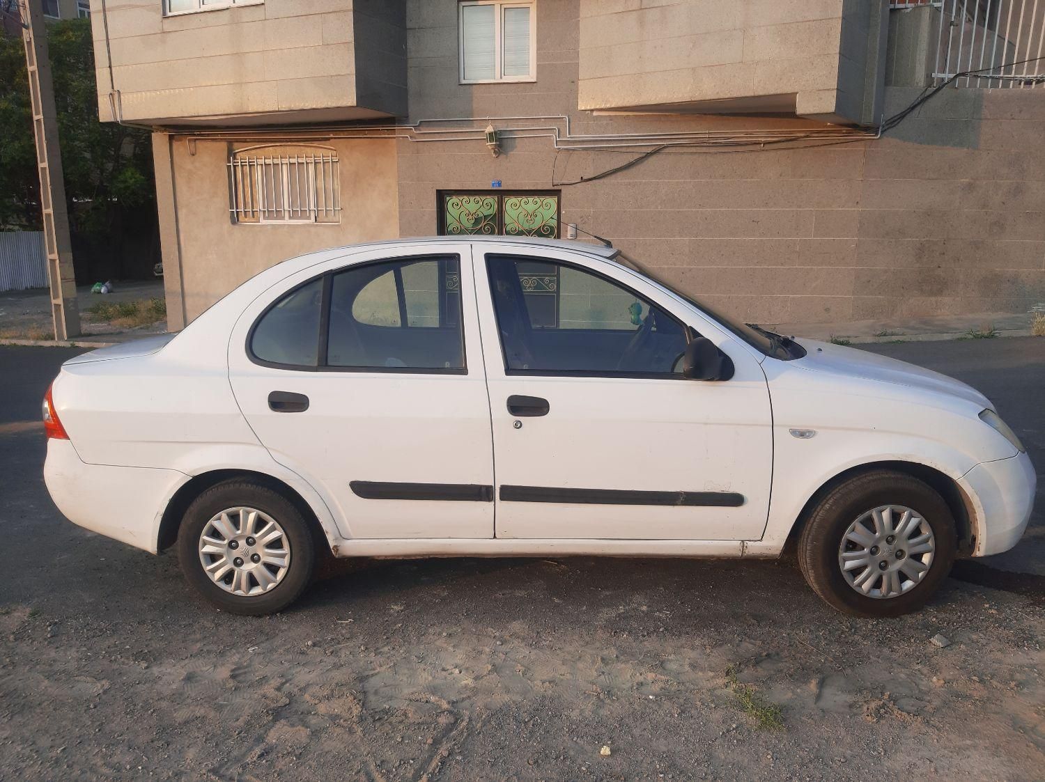 تیبا صندوق دار LX دوگانه سوز - 1393
