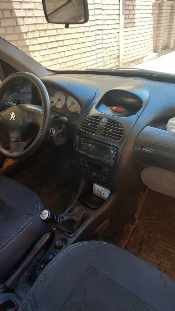 پژو ۲۰۶ صندوق دار v8 - 1390