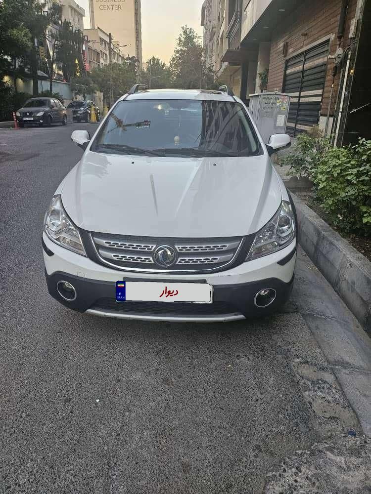 خودرو دانگ فنگ، H30 کراس آگهی ann_18588280
