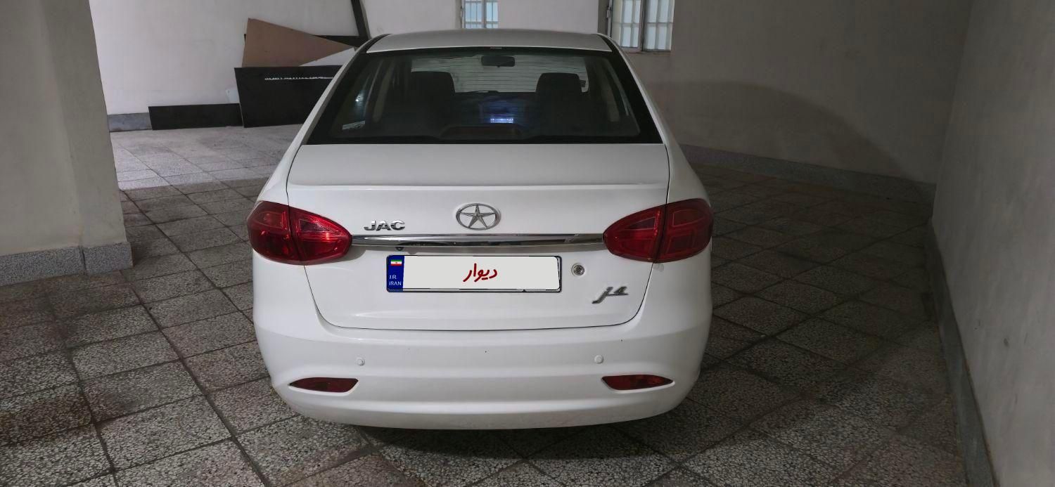 جک J4 اتوماتیک ساده - 2024