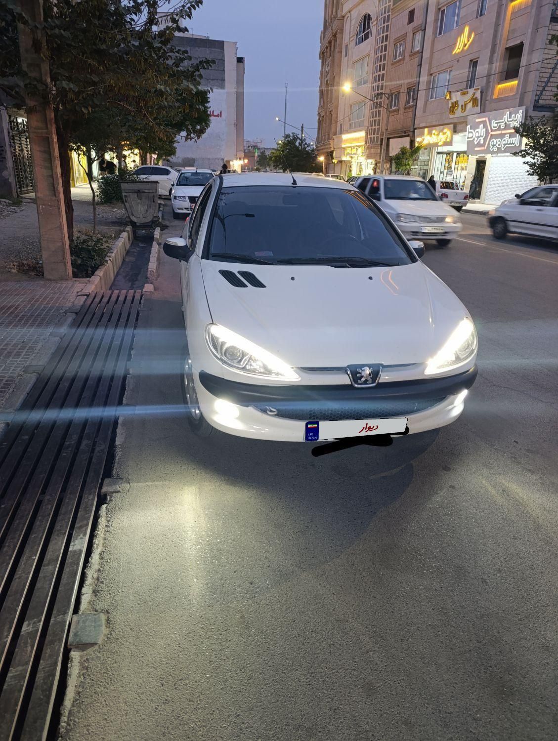خودرو پژو، ۲۰۶ صندوق دار آگهی ann_18588319