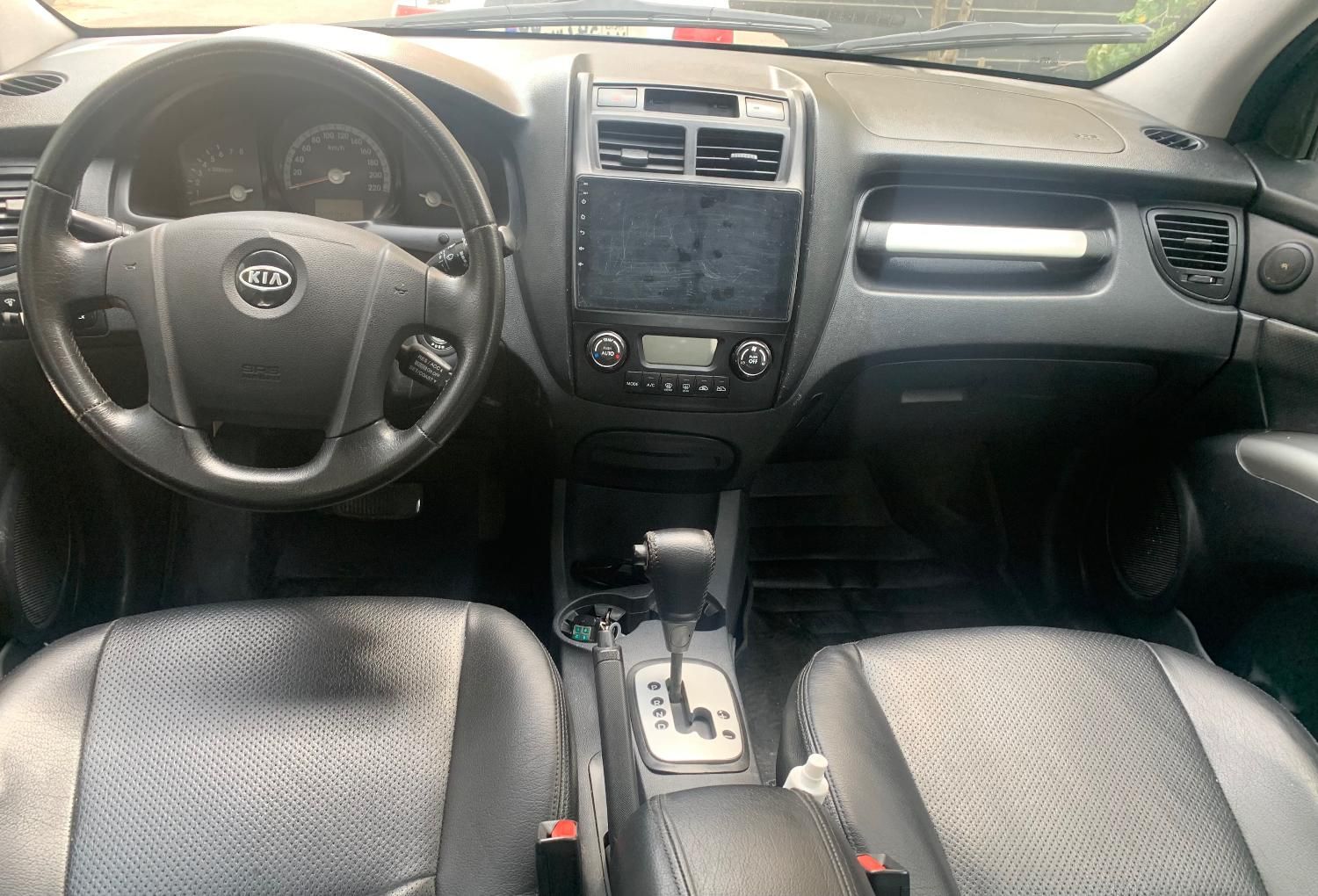 کیا اسپورتیج 6 سیلندر 2700cc - 2010