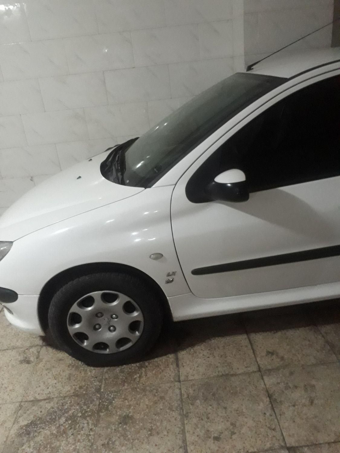 پژو ۲۰۶ صندوق دار v8 - 1394