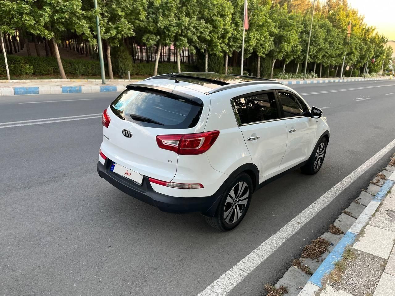 کیا اسپورتیج 4 سیلندر فول 2400cc - 2013