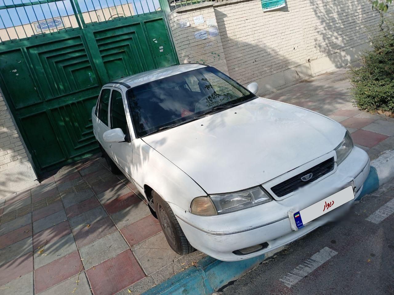 دوو سیلو سدان - 2001