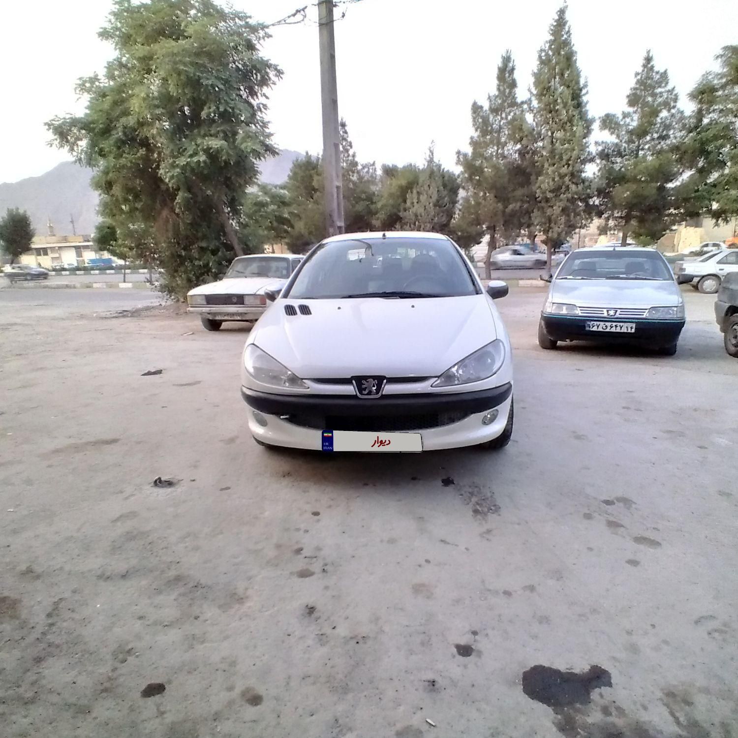 پژو ۲۰۶ صندوق دار v8 - 1396