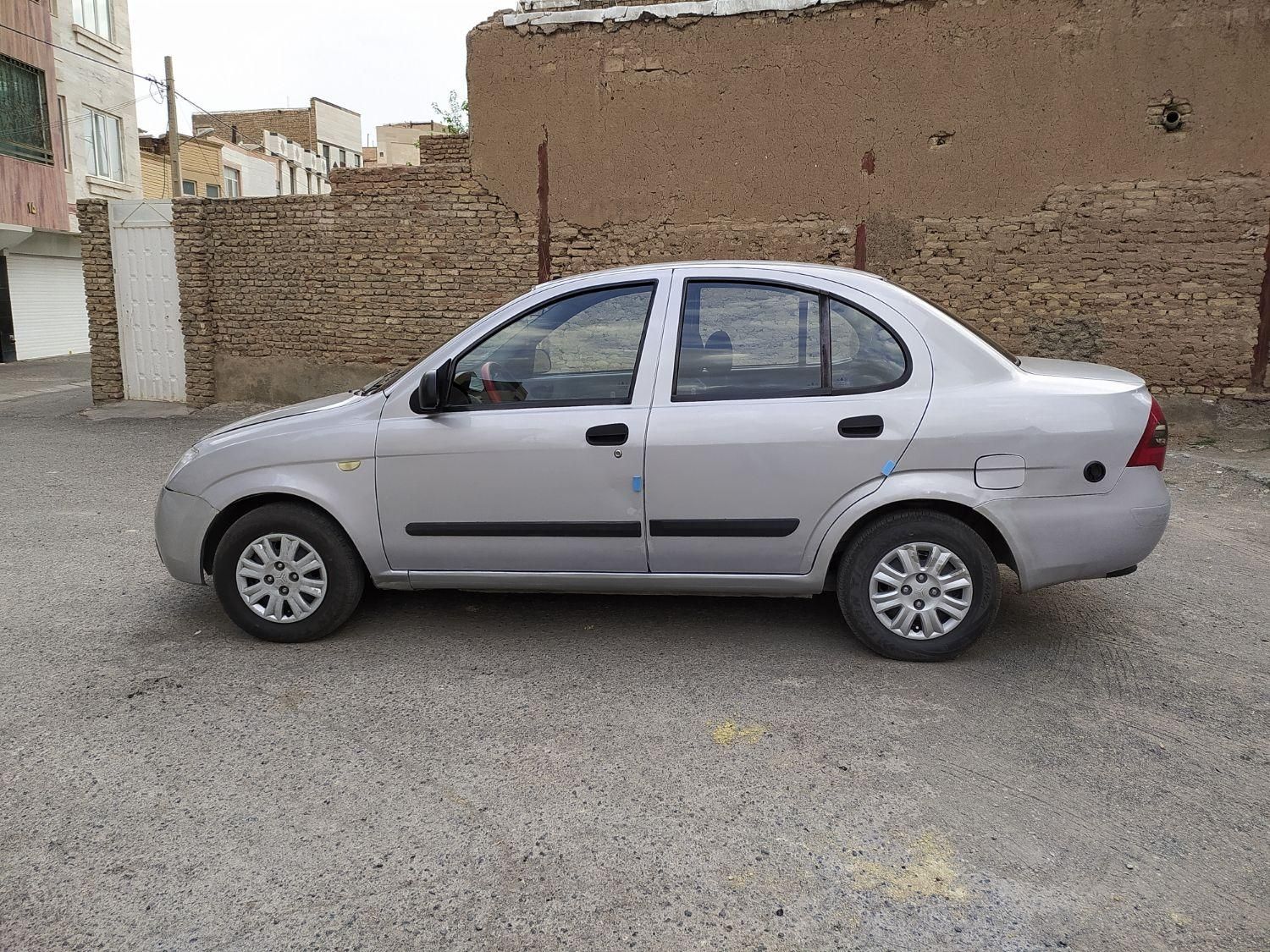 تیبا صندوق دار EX - 1394