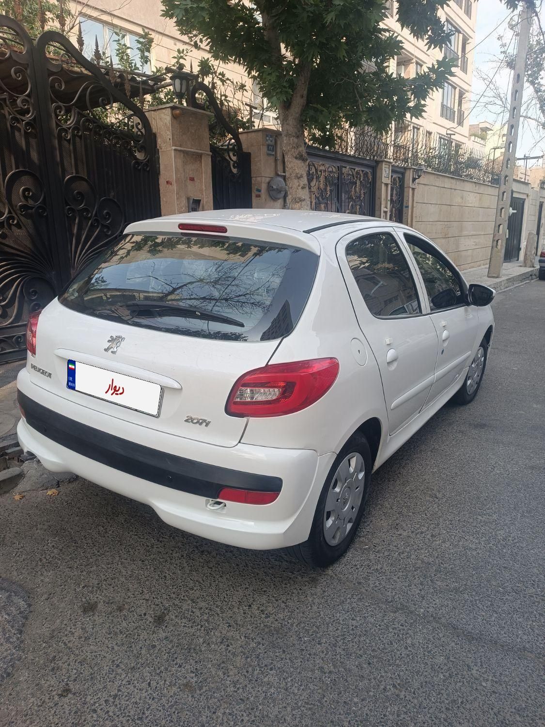 خودرو پژو، 207 آگهی ann_18589577