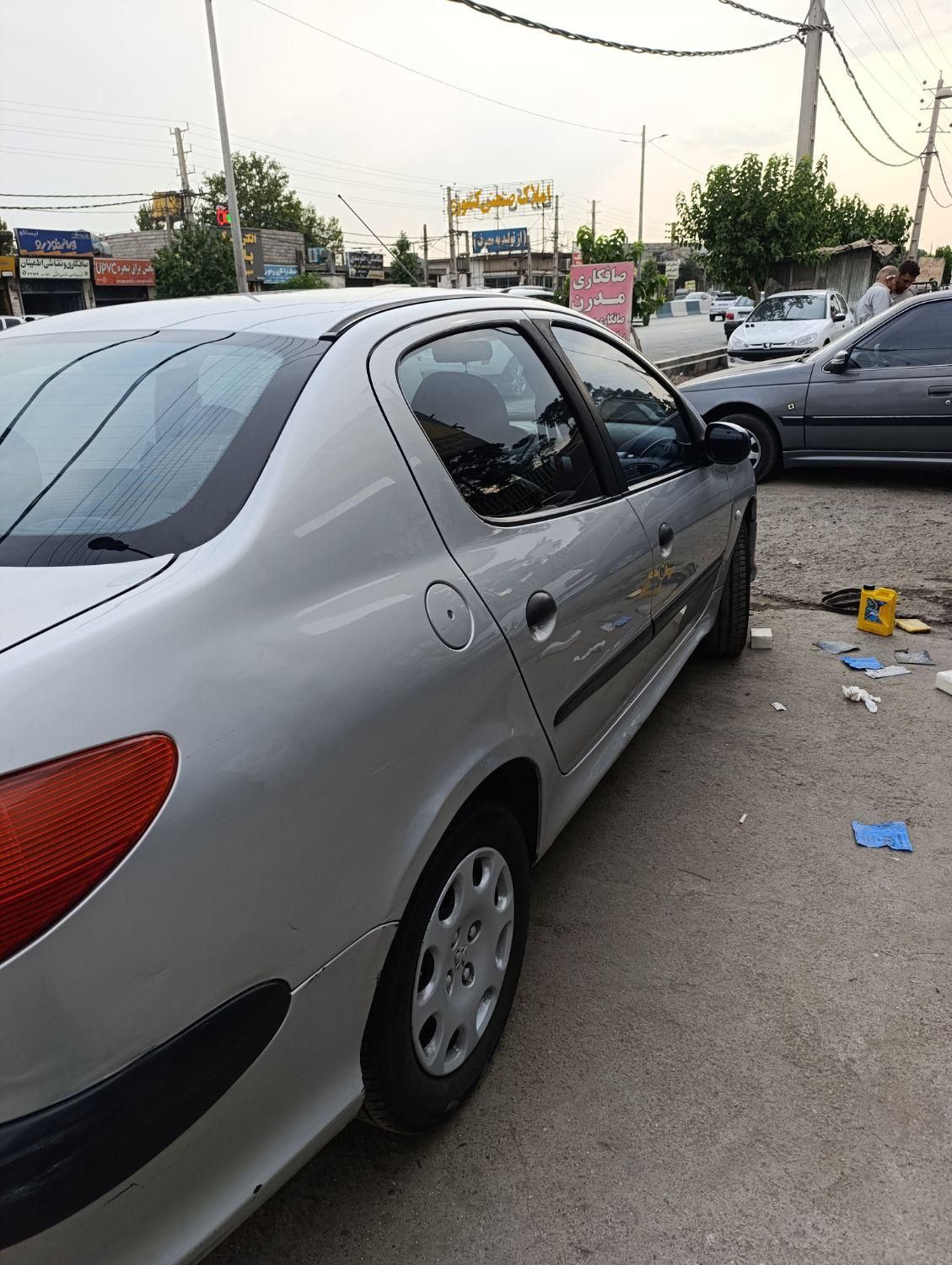 پژو ۲۰۶ صندوق دار v8 - 1386