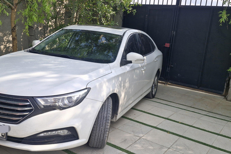 خودرو بسترن، B30 آگهی ann_18590042