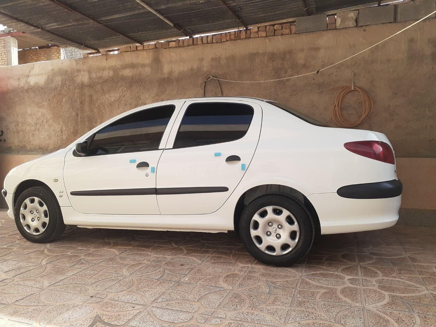 خودرو پژو، ۲۰۶ صندوق دار آگهی ann_18590239