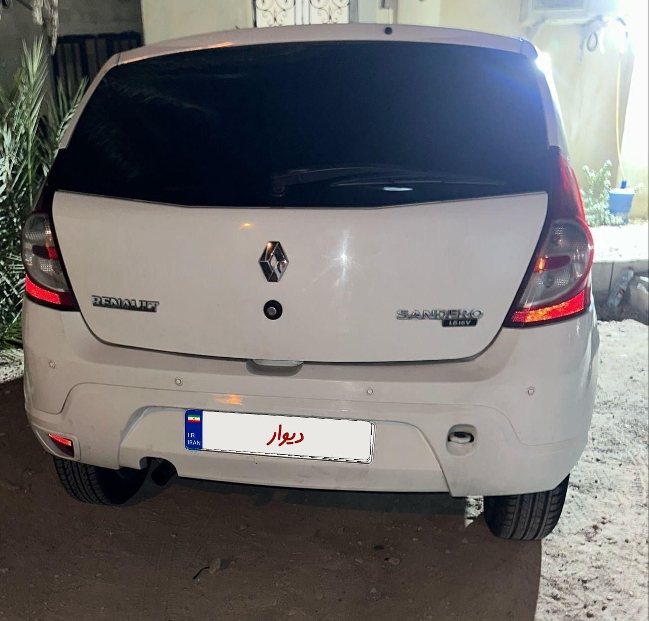 رنو ساندرو دنده ای - 1395