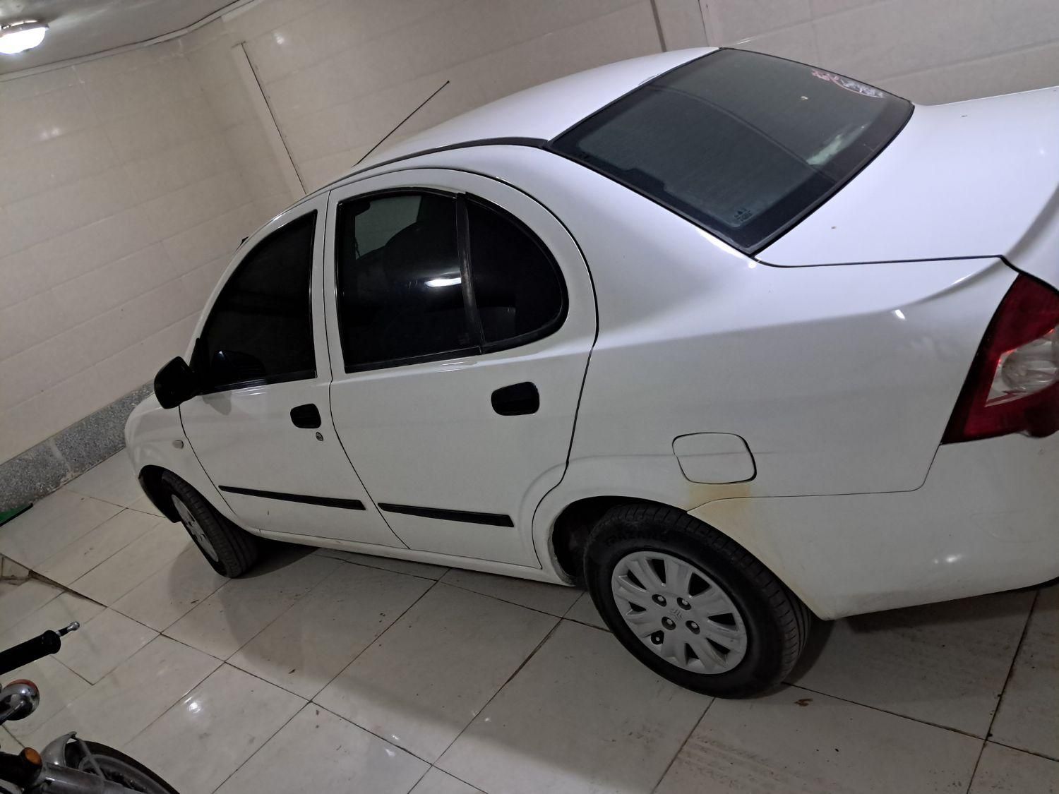 تیبا صندوق دار SX - 1393