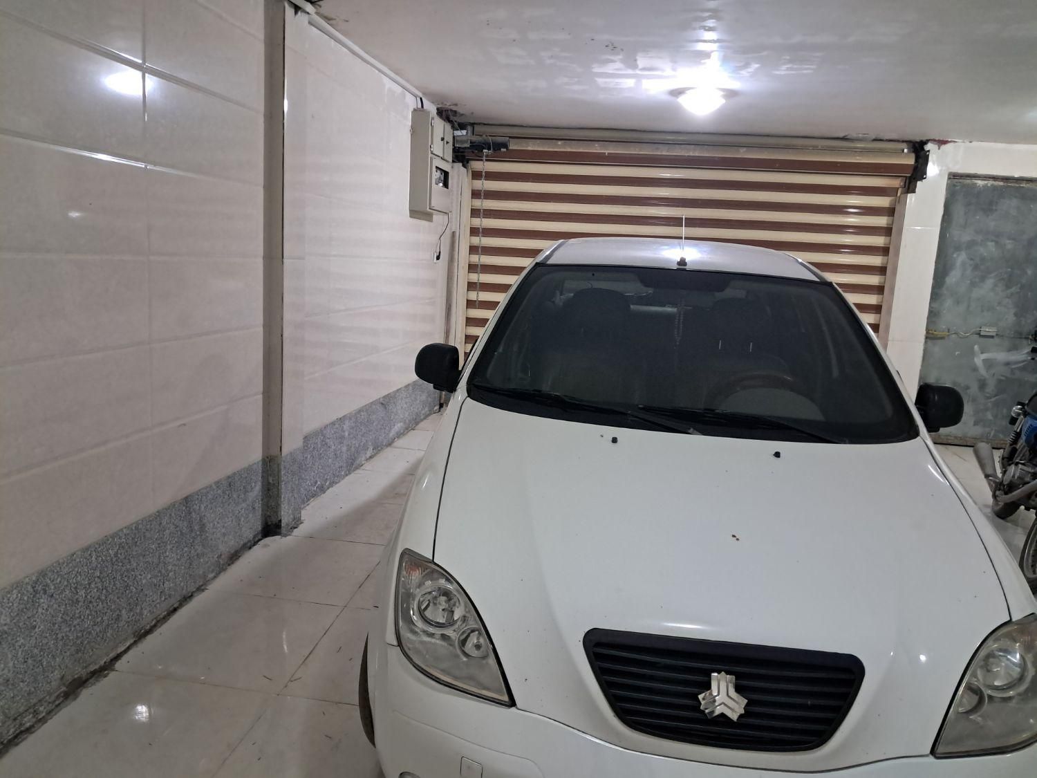 تیبا صندوق دار SX - 1393