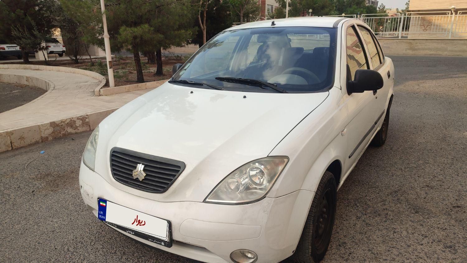 تیبا صندوق دار SX - 1398