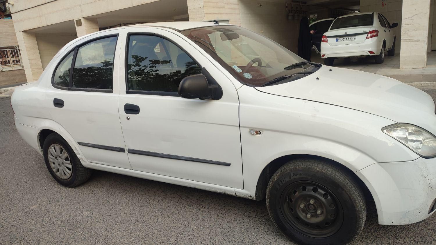 تیبا صندوق دار SX - 1398