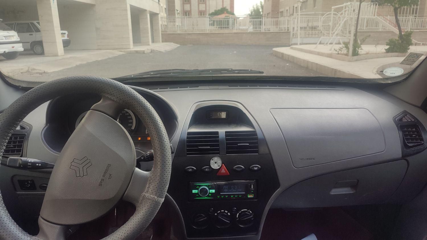 تیبا صندوق دار SX - 1398